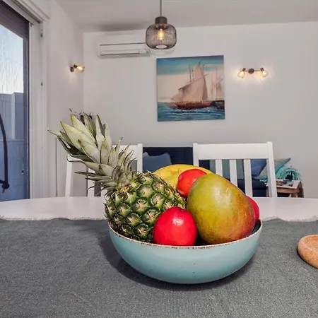 Sea View With Garden Joshua